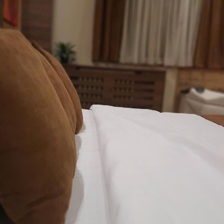 Stan Na Dan Apartman D Lux Jacuzzi كراغوييفاك المظهر الخارجي الصورة