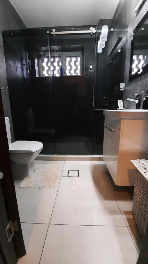 Stan Na Dan Apartman D Lux Jacuzzi كراغوييفاك المظهر الخارجي الصورة