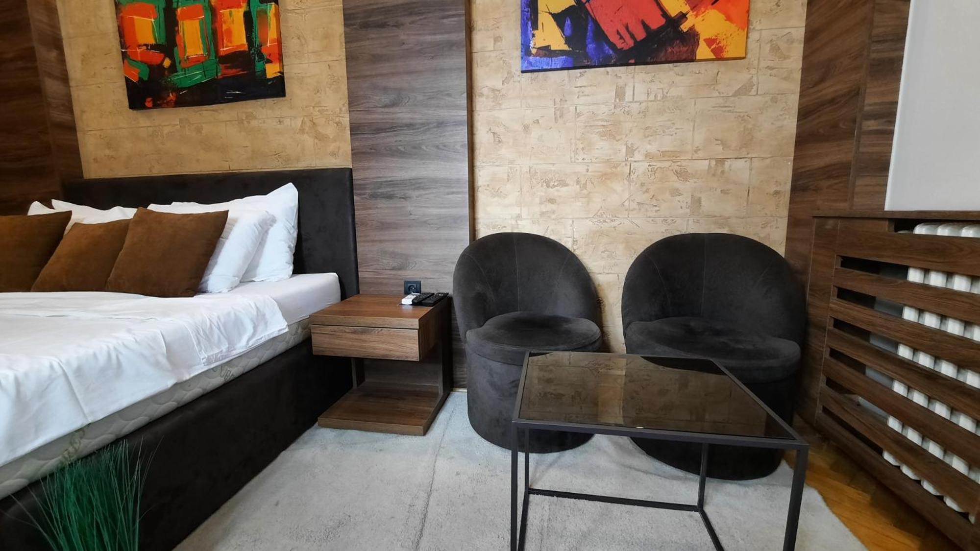 Stan Na Dan Apartman D Lux Jacuzzi كراغوييفاك المظهر الخارجي الصورة