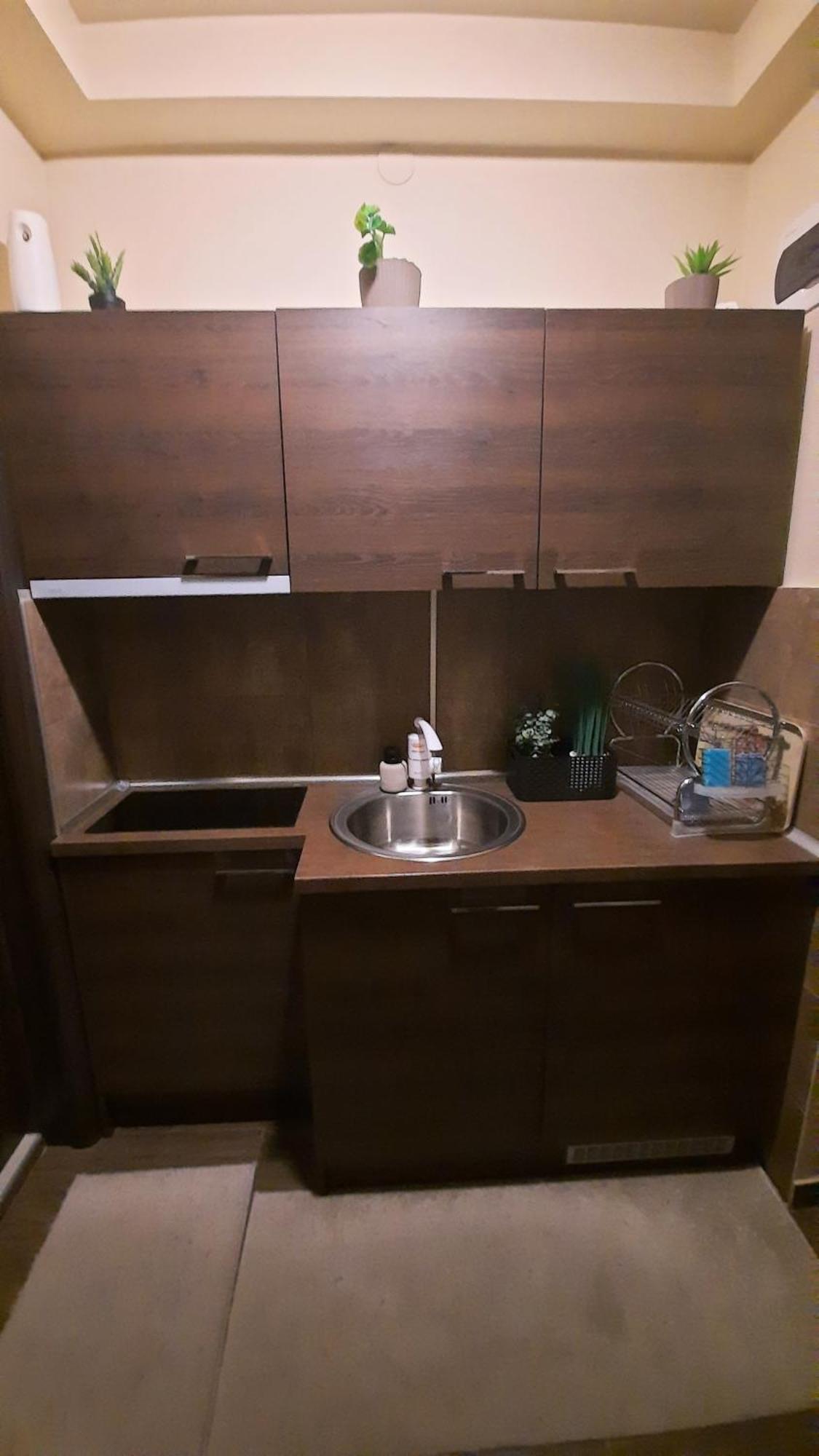 Stan Na Dan Apartman D Lux Jacuzzi كراغوييفاك المظهر الخارجي الصورة